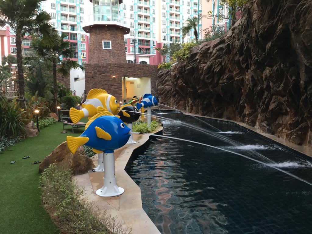 Grand Caribbean Resort Jomtian Pattaya Exterior foto