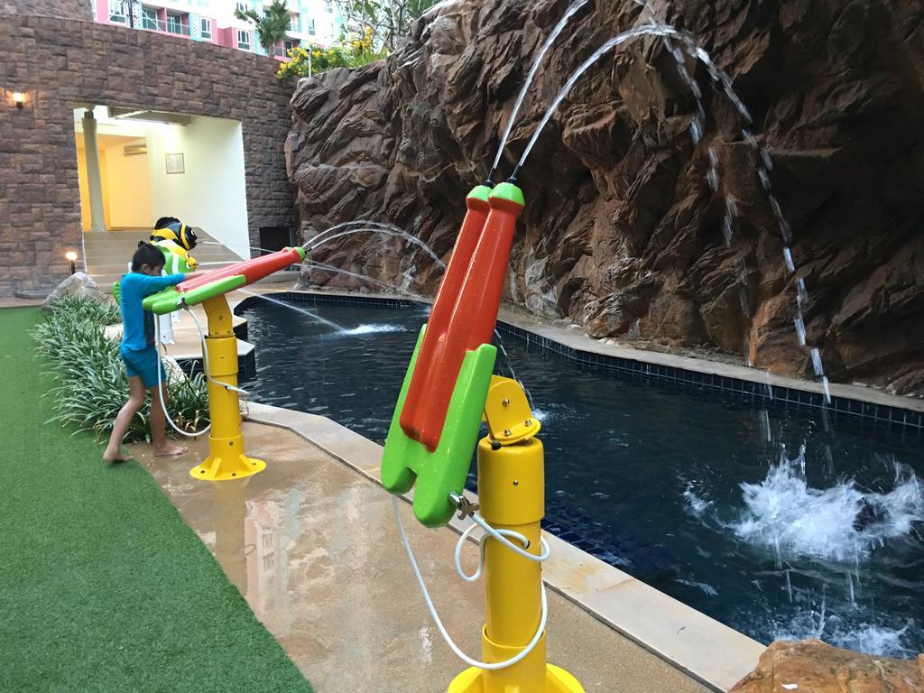 Grand Caribbean Resort Jomtian Pattaya Exterior foto