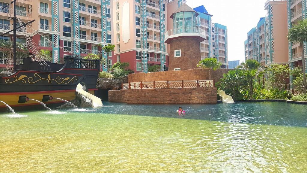 Grand Caribbean Resort Jomtian Pattaya Exterior foto