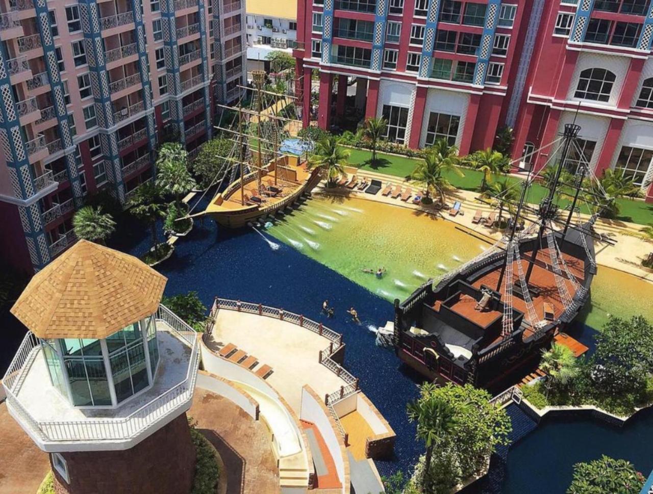 Grand Caribbean Resort Jomtian Pattaya Exterior foto